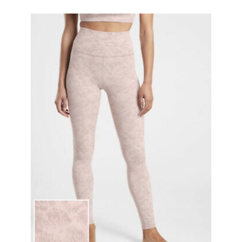 Athleta elation textured tight/ med/ NWT